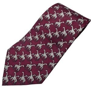 Van Heusen burgundy giraffe 100% silk tie